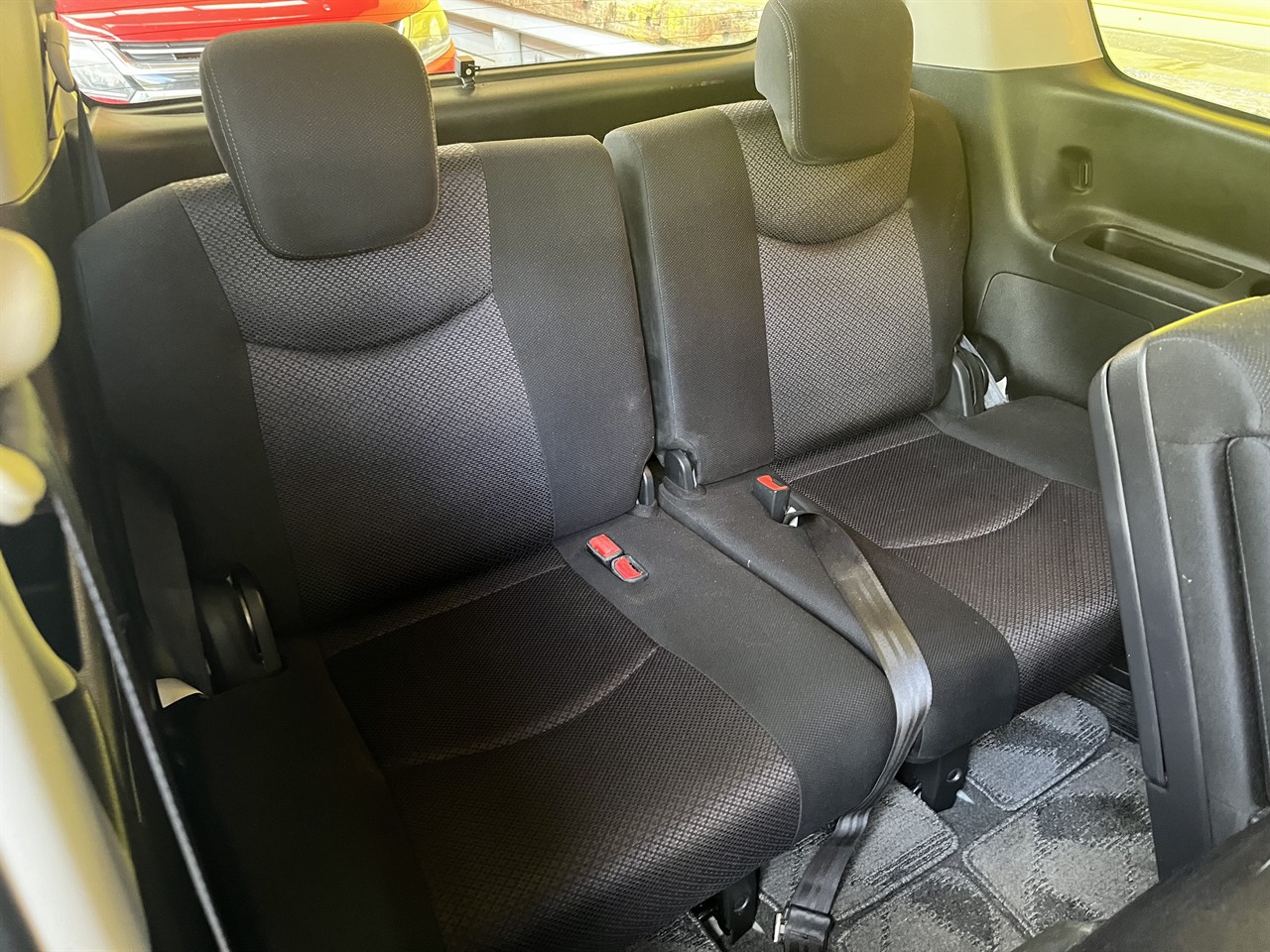2012 Nissan Serena