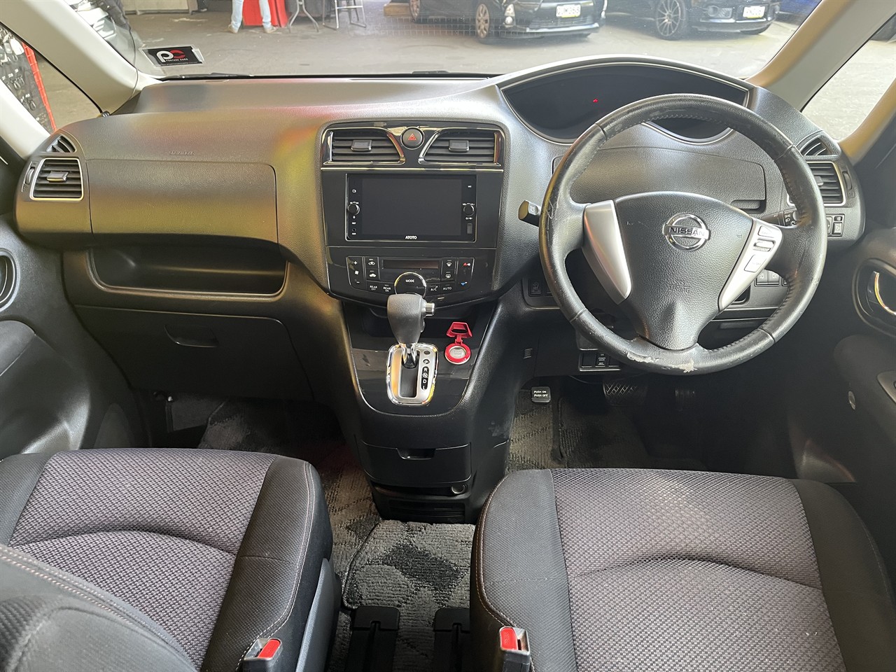 2012 Nissan Serena
