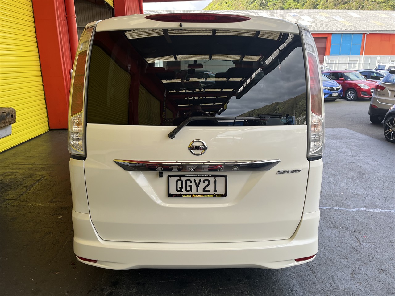 2012 Nissan Serena
