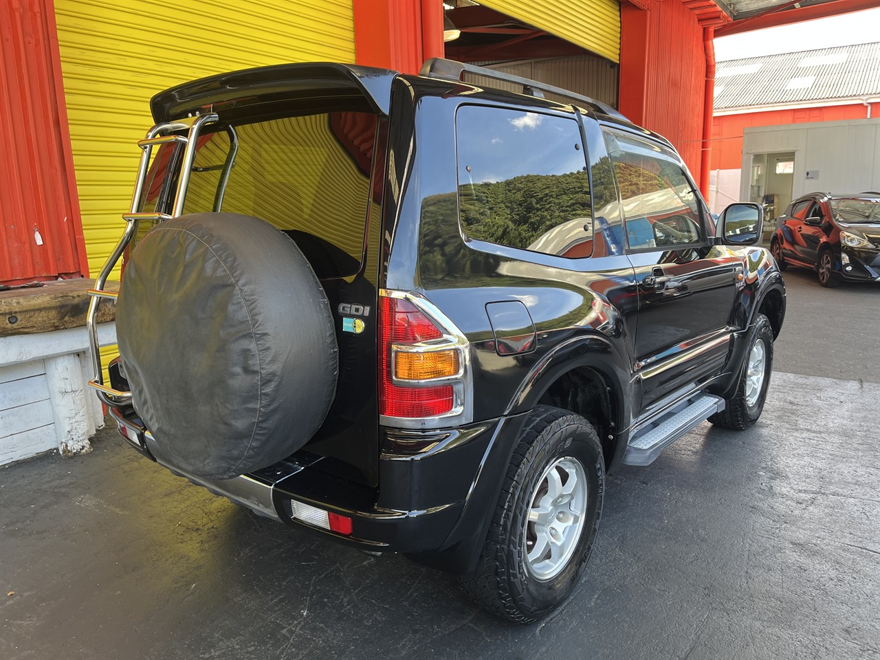 1999 Mitsubishi Pajero