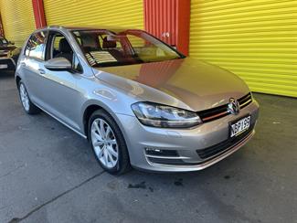 2015 Volkswagen Golf - Thumbnail
