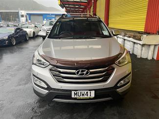2015 Hyundai Santa Fe - Thumbnail