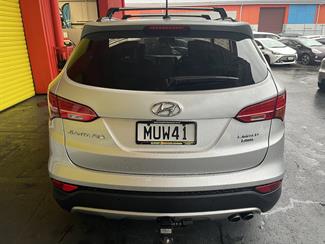 2015 Hyundai Santa Fe - Thumbnail