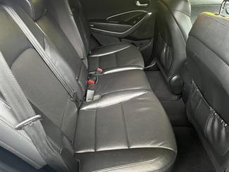 2015 Hyundai Santa Fe - Thumbnail