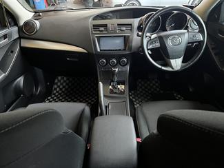2012 Mazda Axela - Thumbnail