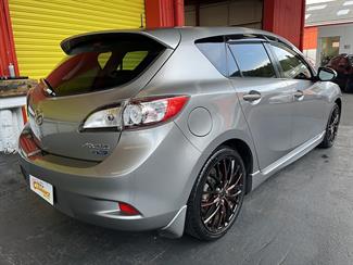 2012 Mazda Axela - Thumbnail