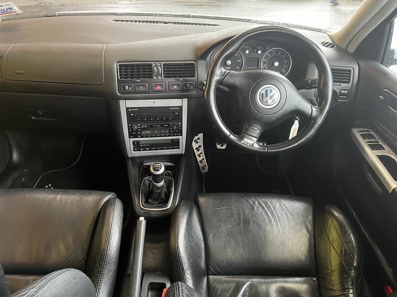 2003 Volkswagen Golf
