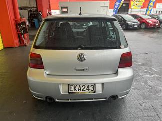 2003 Volkswagen Golf - Thumbnail