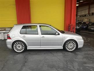 2003 Volkswagen Golf - Thumbnail