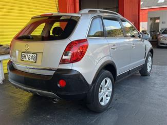 2012 Holden Captiva - Thumbnail
