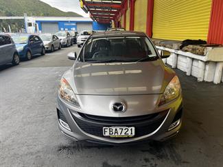 2009 Mazda MAZDA3 - Thumbnail