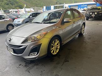 2009 Mazda MAZDA3 - Thumbnail