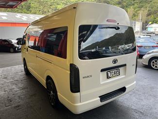 2018 Toyota Hiace - Thumbnail