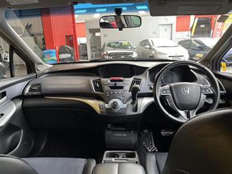 2009 Honda Odyssey - Thumbnail