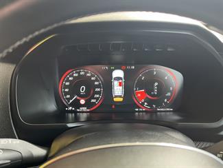 2016 Volvo XC90 - Thumbnail