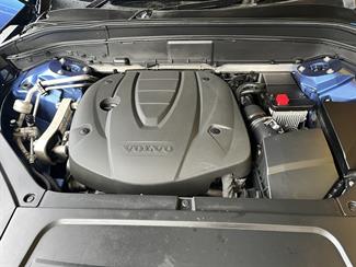 2016 Volvo XC90 - Thumbnail