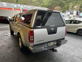 2011 Nissan Navara - Thumbnail
