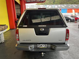 2011 Nissan Navara - Thumbnail
