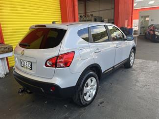 2007 Nissan Dualis - Thumbnail