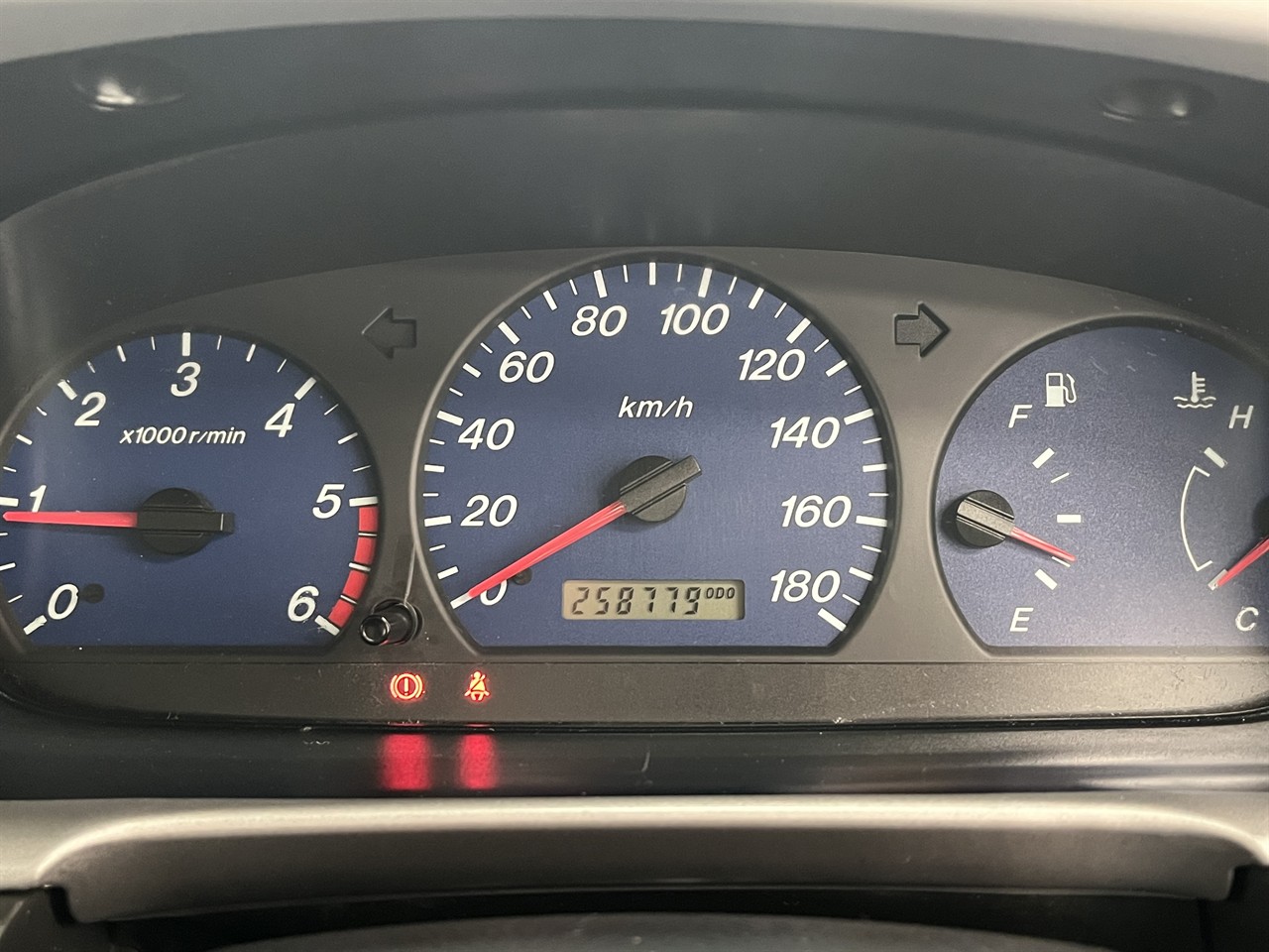 2004 Mazda bounty
