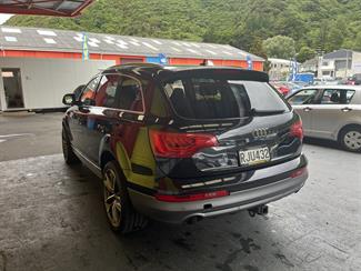 2012 Audi Q7 - Thumbnail