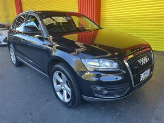 2010 Audi Q5 - Thumbnail