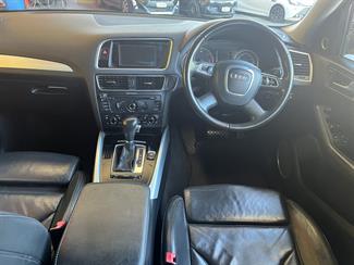 2010 Audi Q5 - Thumbnail