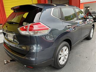 2016 Nissan X-Trail - Thumbnail