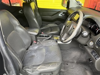 2015 Nissan Navara - Thumbnail