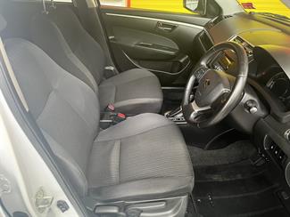 2014 Suzuki Swift - Thumbnail