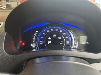 2014 Suzuki Swift - Thumbnail