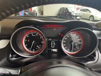 2024 Suzuki Swift - Thumbnail