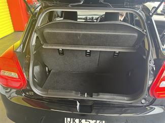 2024 Suzuki Swift - Thumbnail