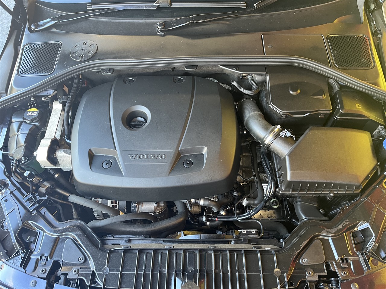 2016 Volvo V60