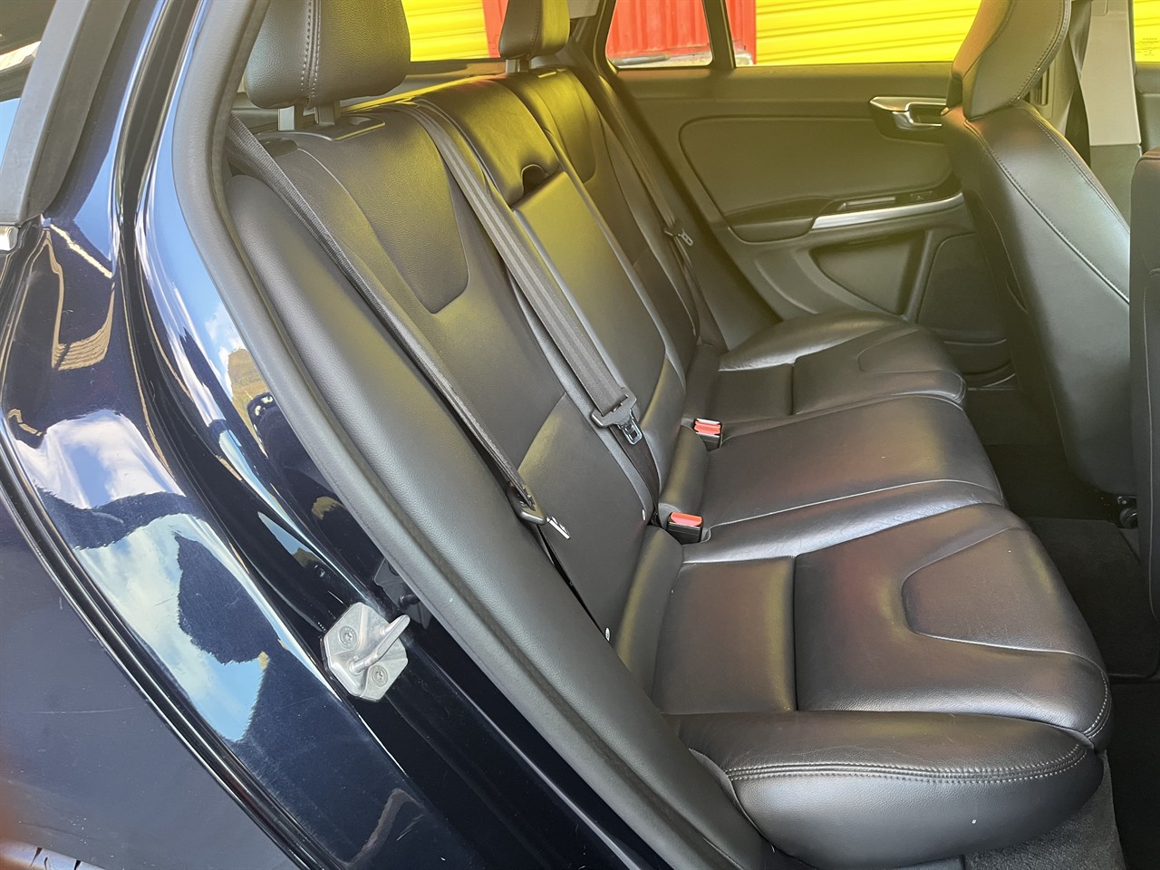 2016 Volvo V60