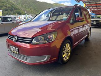 2011 Volkswagen Touran - Thumbnail