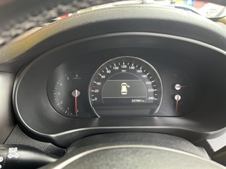 2017 Kia Sorento - Thumbnail