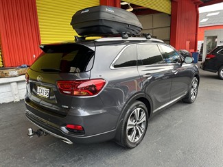 2017 Kia Sorento - Thumbnail