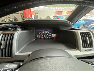 2012 Honda STEPWAGON - Thumbnail