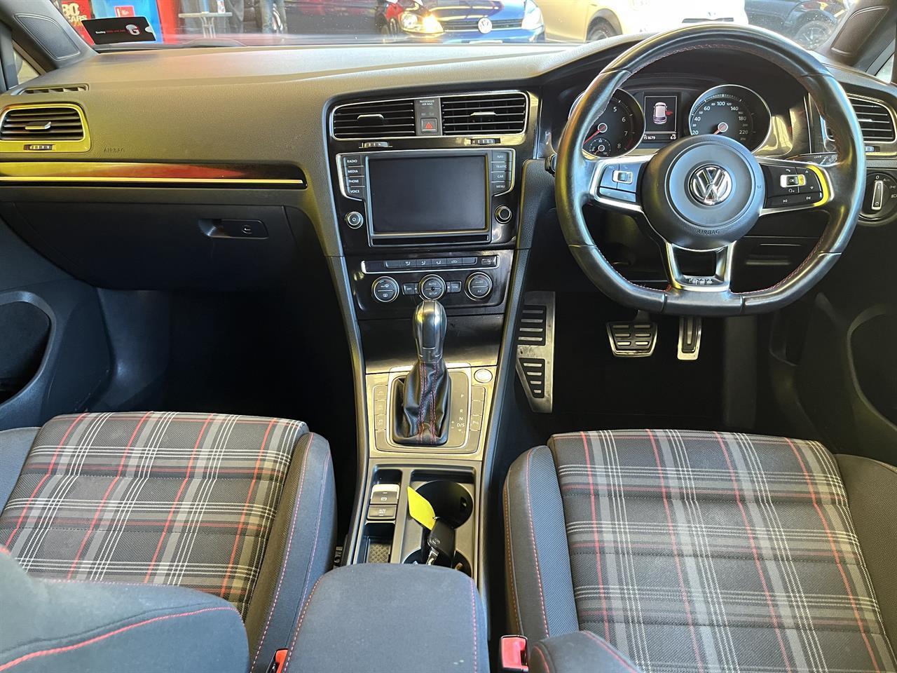 2014 Volkswagen Golf