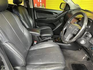 2016 Holden Colorado - Thumbnail