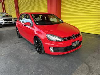 2009 Volkswagen Golf - Thumbnail