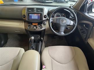 2009 Toyota Vanguard - Thumbnail