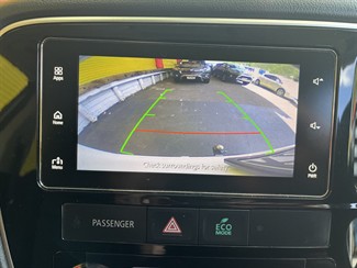 2016 Mitsubishi Outlander - Thumbnail