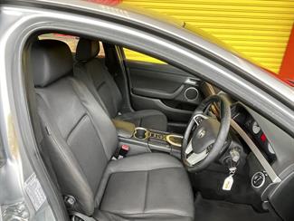 2009 Holden Commodore - Thumbnail