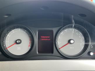 2009 Holden Commodore - Thumbnail