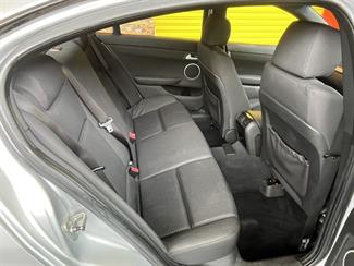 2009 Holden Commodore - Thumbnail
