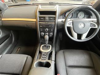 2009 Holden Commodore - Thumbnail