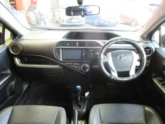 2013 Toyota AQUA - Thumbnail