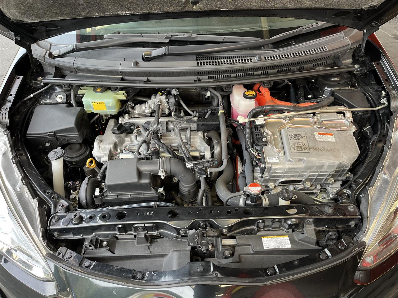 2016 Toyota AQUA